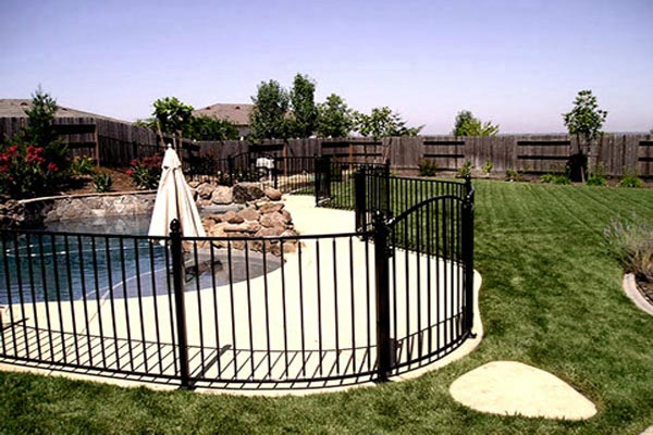 pool safety enclosure,  iron swimming pool fence, swimming pool safety fence, pool safety enclosure houston,  iron swimming pool fence houston, swimming pool safety fence houston